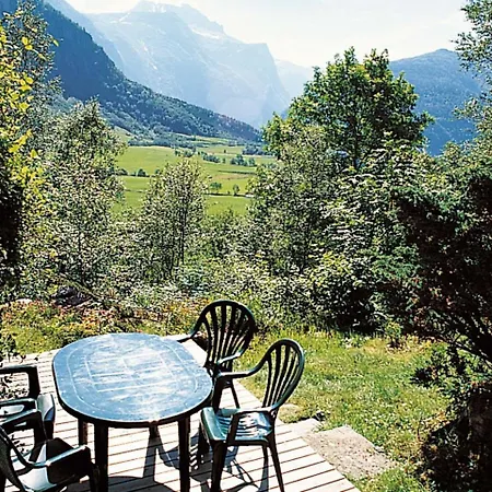 Two-Bedroom Holiday Home In Eresfjord 1
